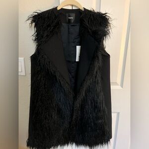 NWT Theory “Cody” sleeveless black faux fur vest size Med